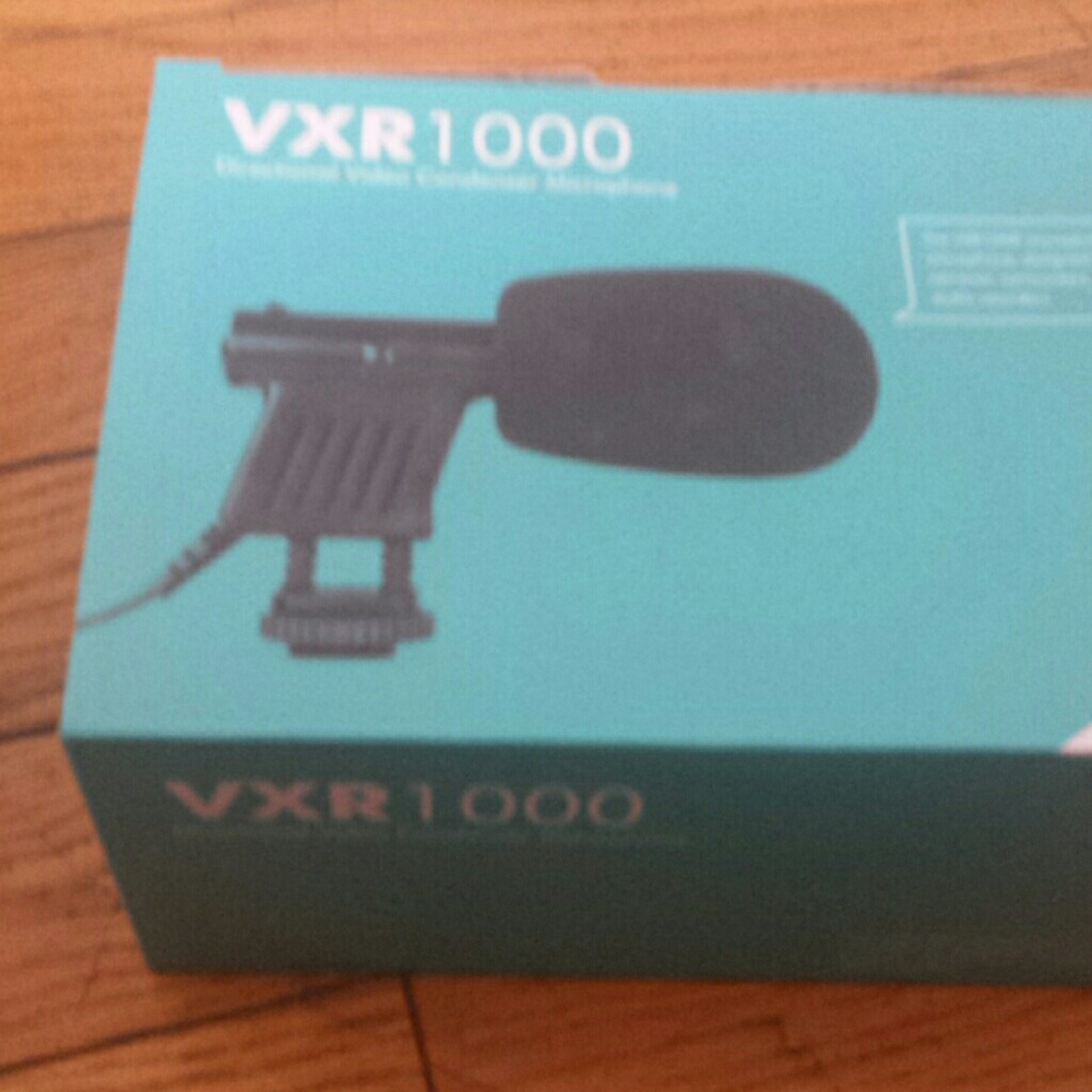 Microphone for cameras